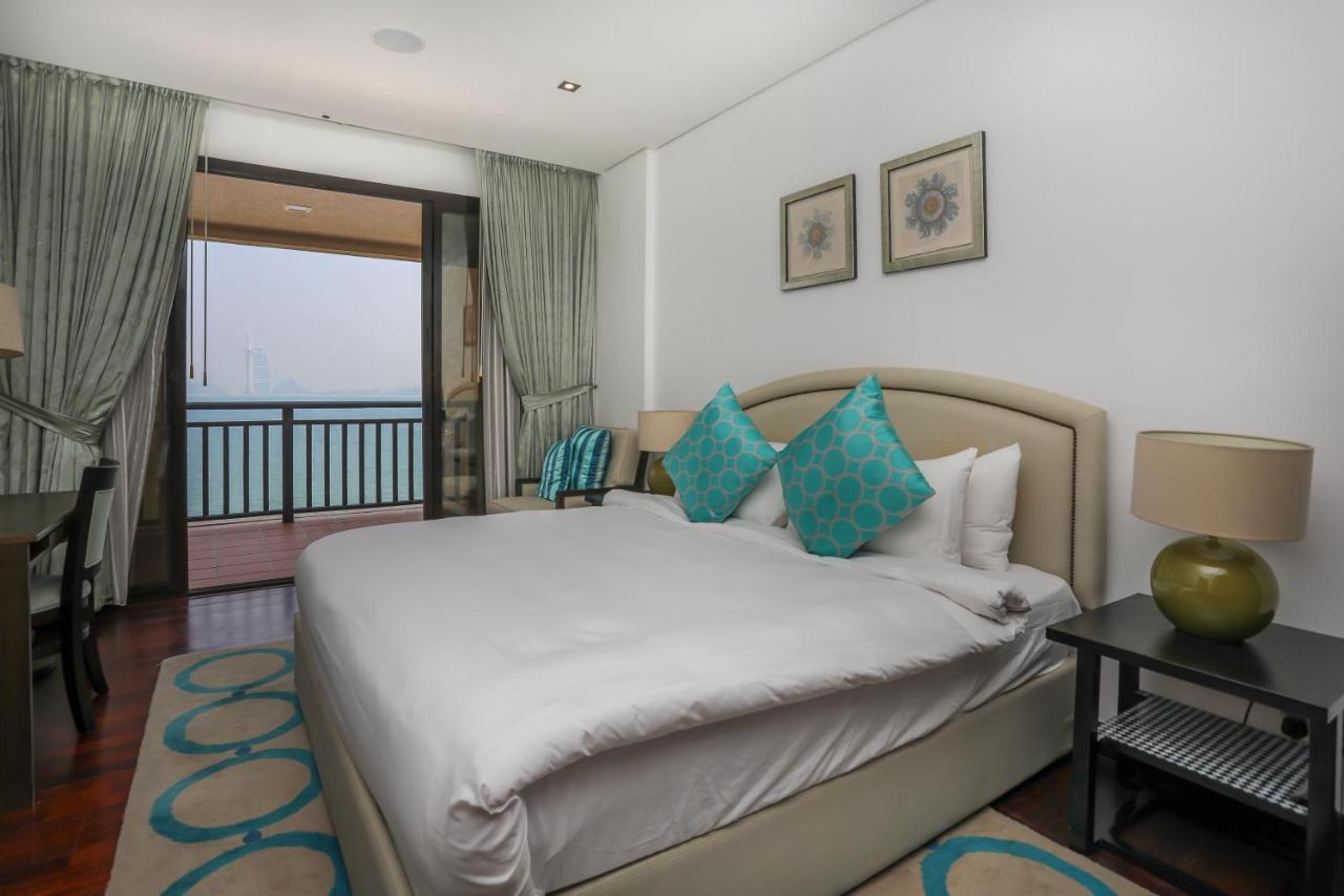 Signature Living Resort Apartments With Private Beach And Laguna Pool , Palm Jumeirah 迪拜 外观 照片