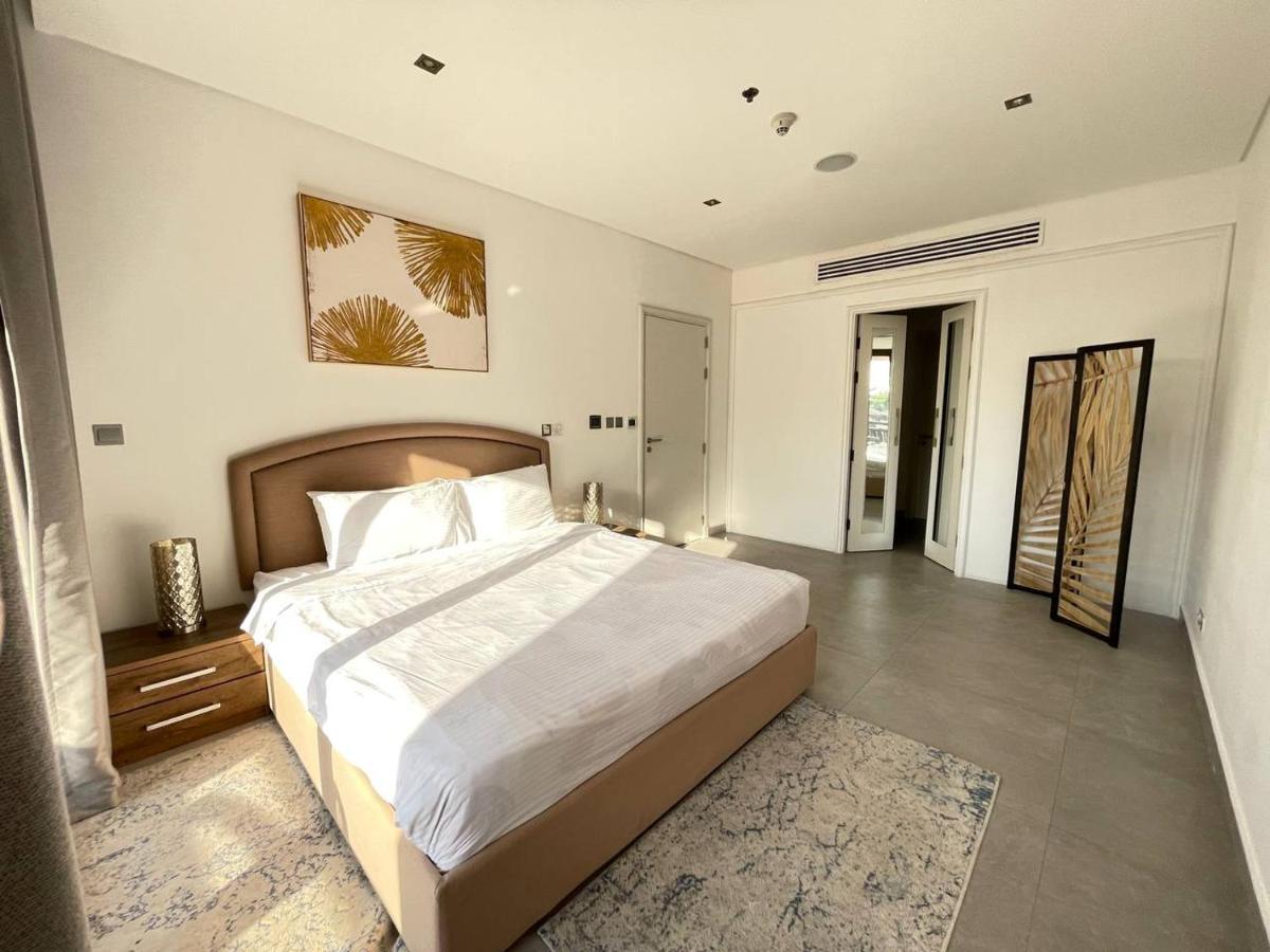 Signature Living Resort Apartments With Private Beach And Laguna Pool , Palm Jumeirah 迪拜 外观 照片